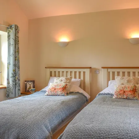 Alpine בית נופש *